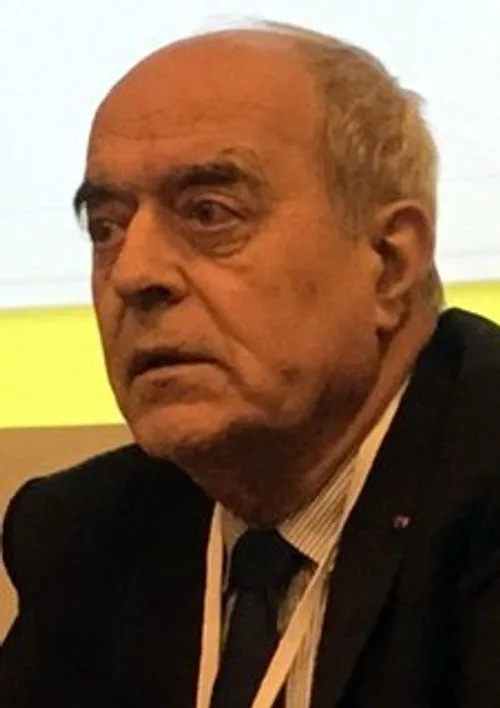Alain Juillet, conférencier