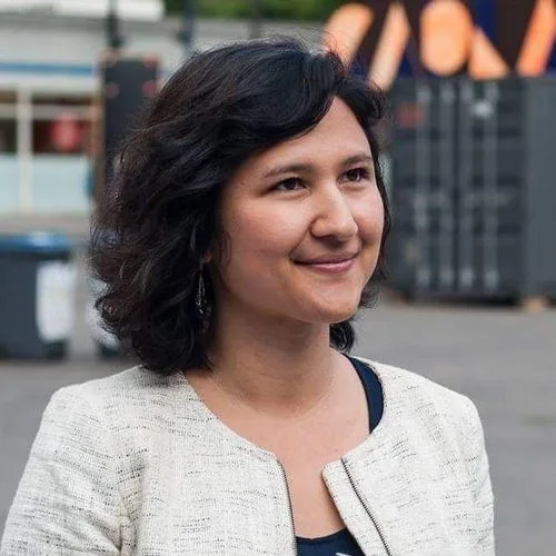 Delphine O, conférencier