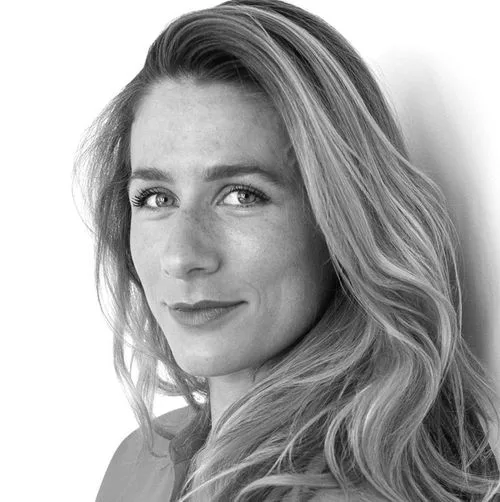 Laura Lesueur, conférencier