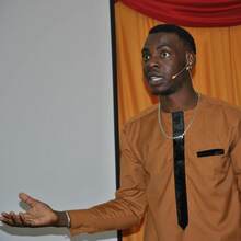 Ngandu francisco Crispin, conférencier bonnes relations
