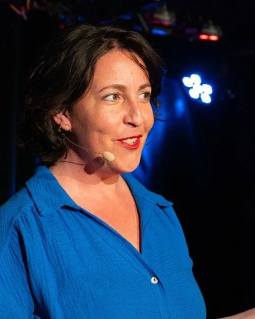 Céline Cussac, speaker