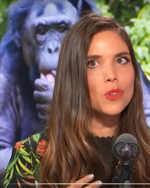 Aïna Queiroz, speaker