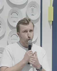 Cyril Daviez, conférencier