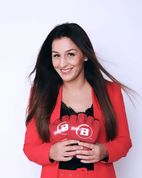 Lucie BERTAUD, speaker