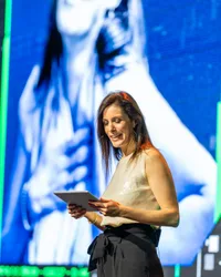 Solenne Niedercorn-desouches, management speaker