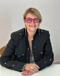 LORENE FERRANDES, conférencier