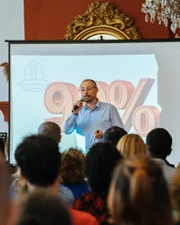 Damien Launay, conférencier engagement
