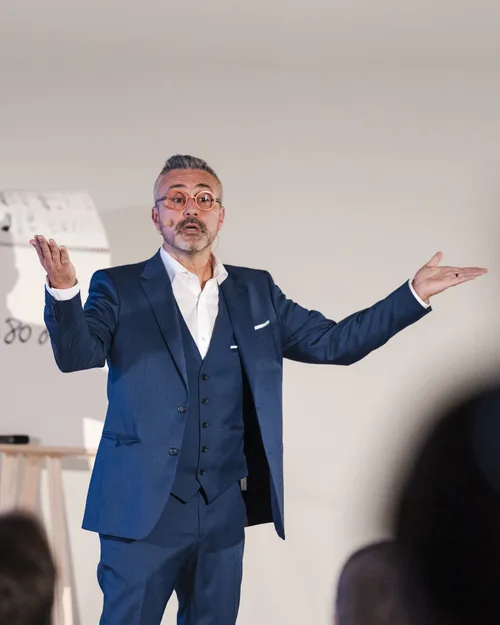Jerome Viro, conférencier